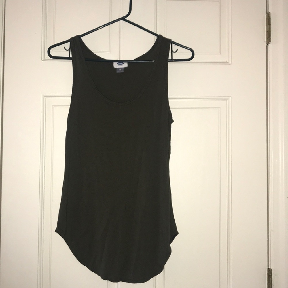 Flowy tank
